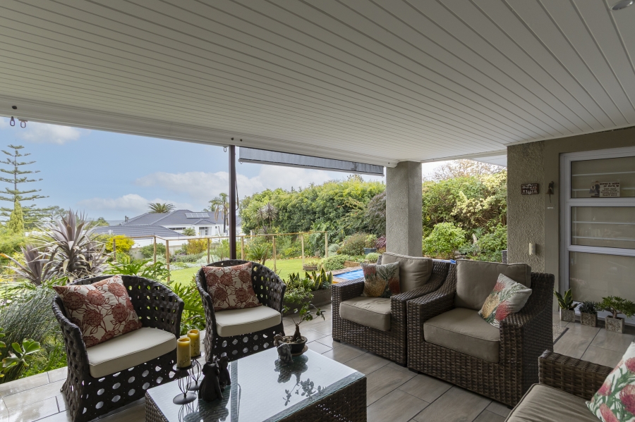 3 Bedroom Property for Sale in Helena Heights Western Cape